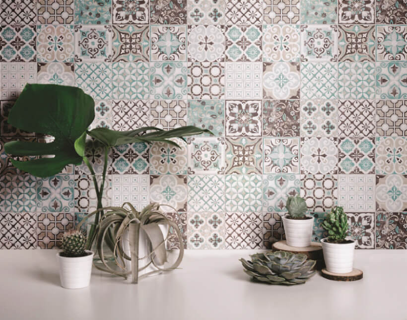Vintage Wandverkleidung farbig
