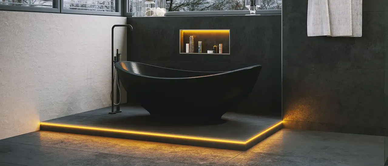 Beleuchtete schwarze Badewanne