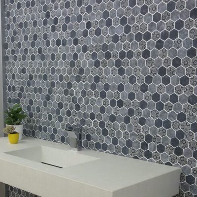 Sechseck Mosaikwand Badezimmer